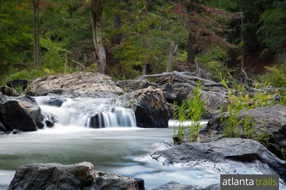 3-atlanta-hiking-sweetwater-creek-white-trail