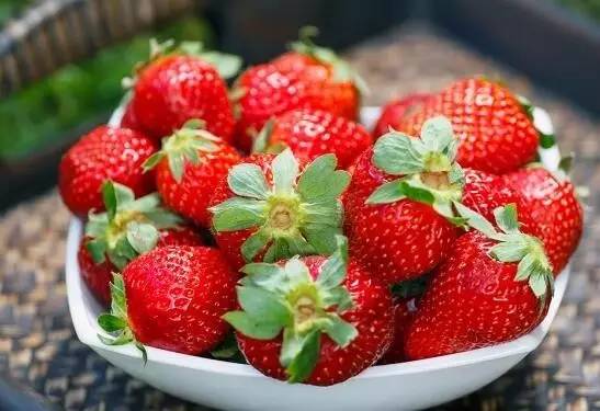 轉貼 | 夏天來了，推薦8款吃了能減肥的水果