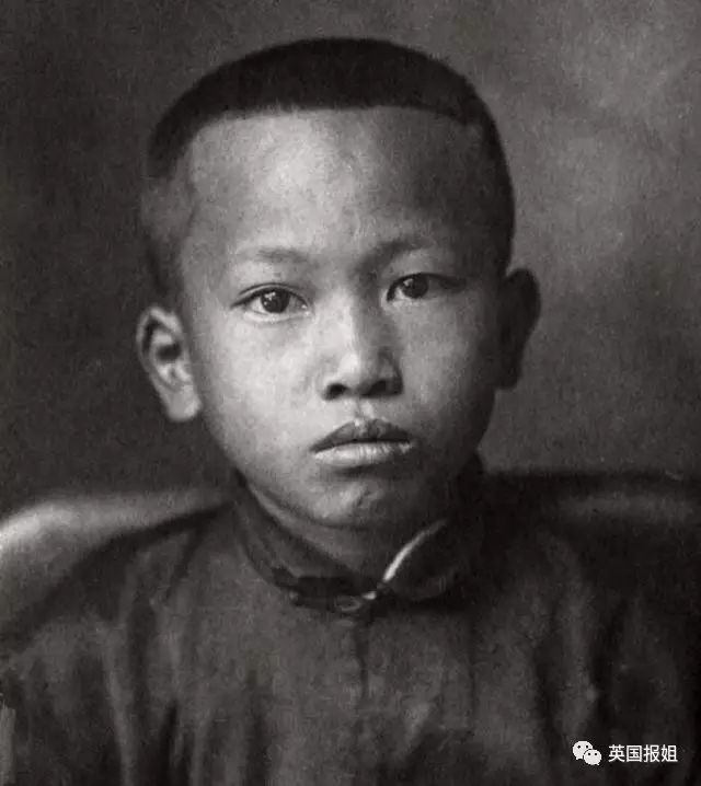 底层华裔的他 用中国水墨惊艳好莱坞 成一代宗师