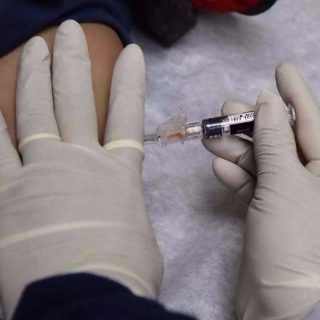 CDC称致命流感疫情消退 但仍需警惕第二波疫情