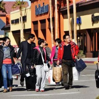 纽约华人居民 “零团费”回国游 遭强迫购物，回美后不给退款！