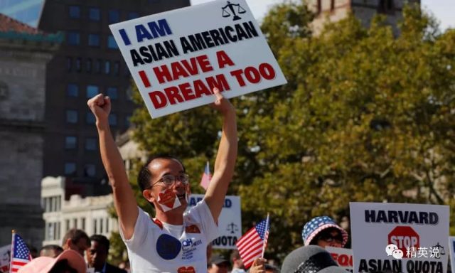 「我的華人父母在美國只配做骯髒工作」，那些移民美國的亞洲孩子為何難以幸福？