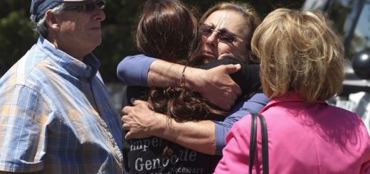 加州犹太教堂致命枪案，嫌犯受新西兰清真寺惨案启发