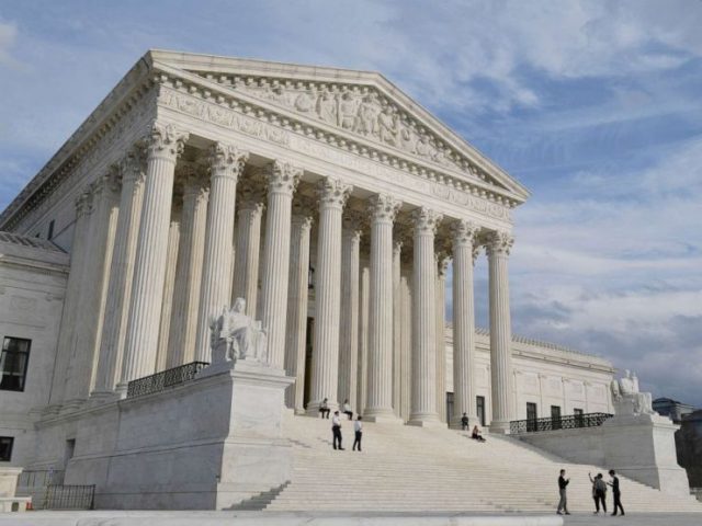 民权保护是否包括性取向？最高法院受理LGBT就业歧视案件
