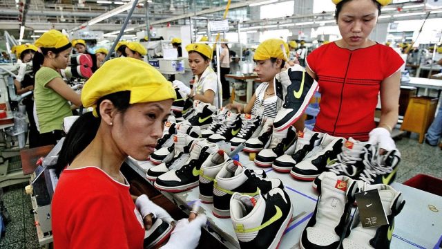 耐克阿迪吃不消 呼籲川普勿向中國鞋類加征關稅