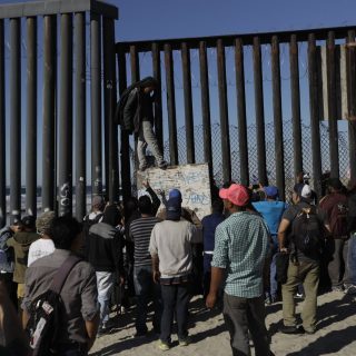 白宮要求國會增加45億美元的緊急邊境支出 「不建牆只派人」