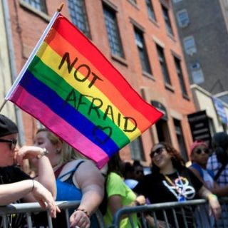 直男組織要在波士頓辦"異性戀大遊行" 卻遭網民群嘲