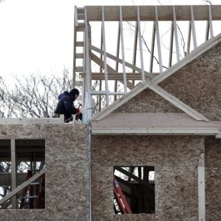 全美新屋開建連續2個月下跌 營建許可跌至2年新低