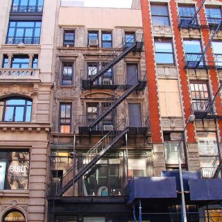 紐約「最嚴」租金管制法引發強烈反彈 業主團體告政府違憲