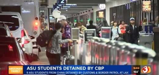 校方回应“9名中国留学生被遣返”：他们目前“在线学习”