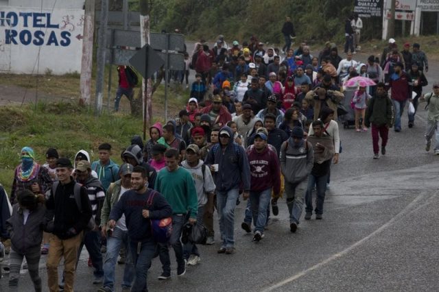 川普移民議程罕見勝利!高院允許邊境庇護限制繼續實施