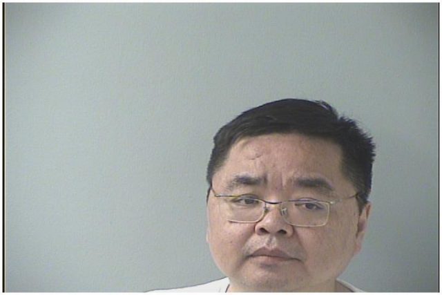 華裔夫婦涉嫌盜取醫學商業機密 恐面臨10年監禁