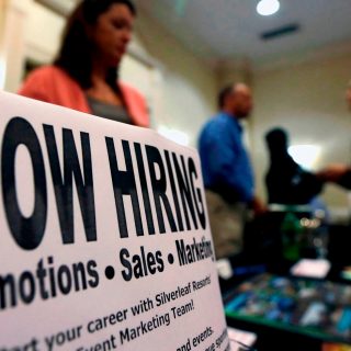 美国9月新增就业13.6万 失业率降至3.5％创50年新低