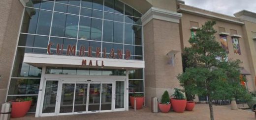 亞特蘭大一郊區購物中心發生槍擊事件致1傷 嫌犯在逃