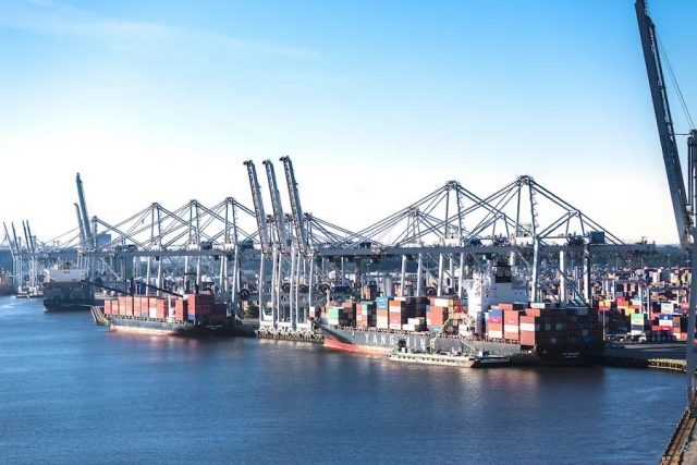 佐治亚州萨凡纳港成为北美最大的集装箱出口港！