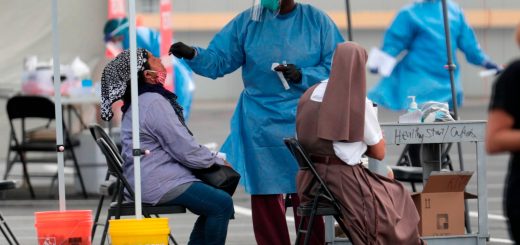 CDC：今冬是公共衛生史上最艱難時刻 警告民眾勿旅行