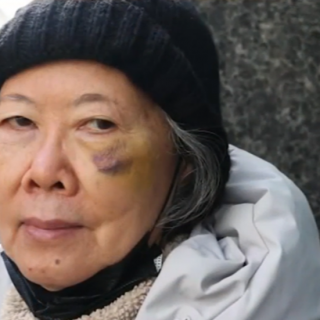 “讨厌华人的脸”BK庇护女被暴打 3华人被屠杀案引愤怒 法官5分钟判案 凶手很快自由